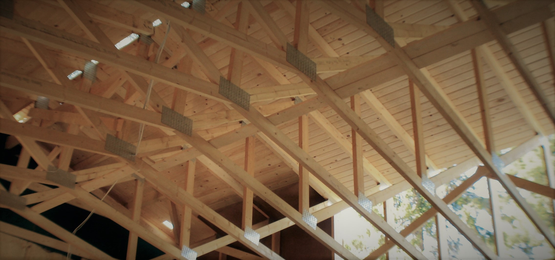 Proper Roof Truss Selection & Installation for San Diego Properties﻿